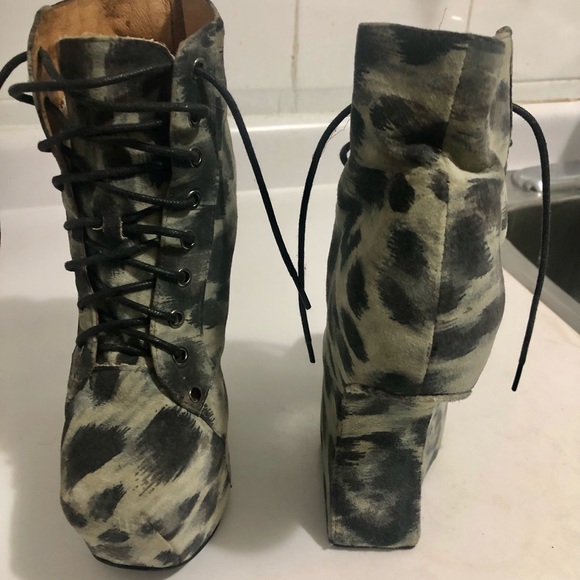 JEFFREY CAMPBELL PLATFORM BOOTS NEW 6 - Picture 2 of 12